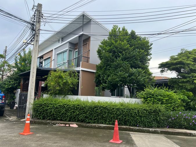 3-bed townhouse for sale, 125 sqm, 33.2 sq wah, VILLETTE LITE PATTANAKARN 38