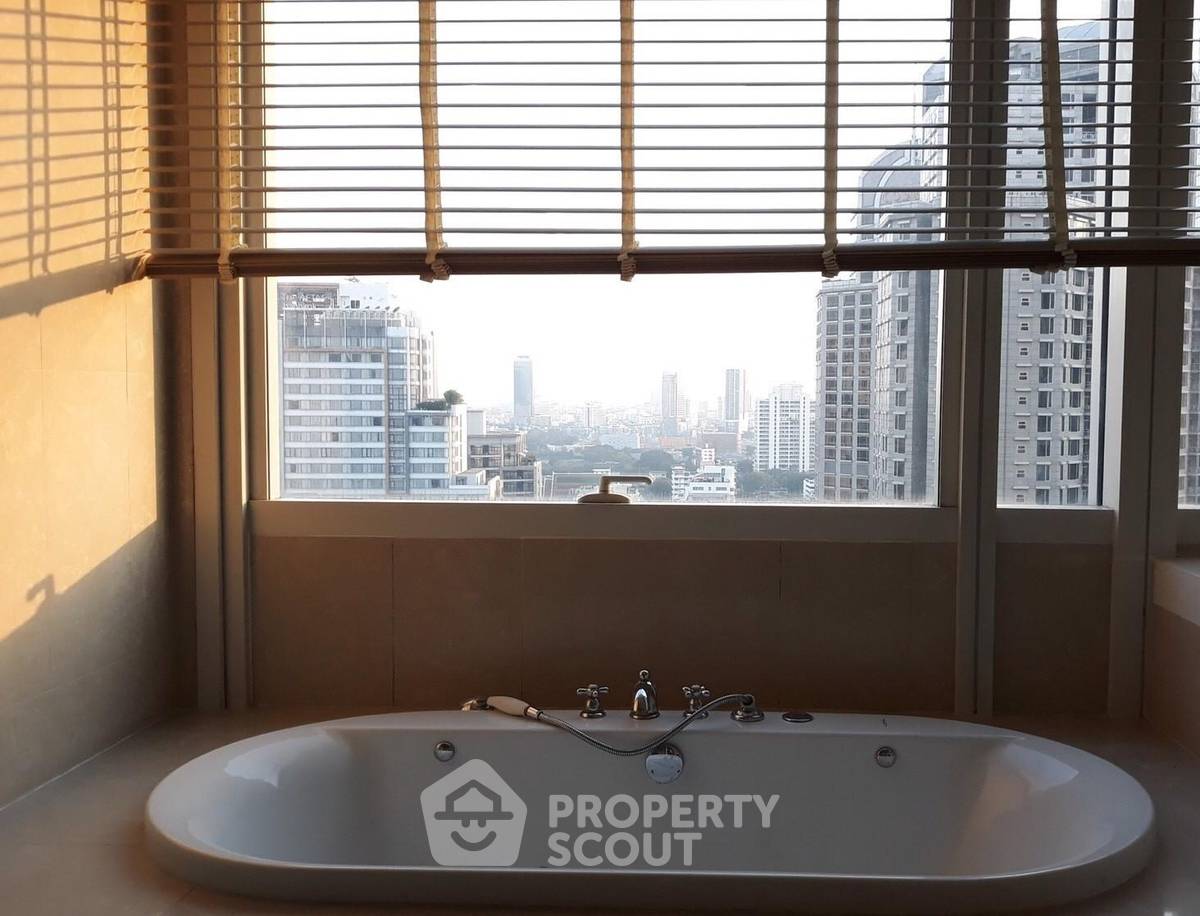 รูป คอนโด 2-ห้องนอน ที่ แอทธินี เรสซิเด้นซ์ ใกล้ BTS เพลินจิต (ID 452836) - รูปที่ 5/6