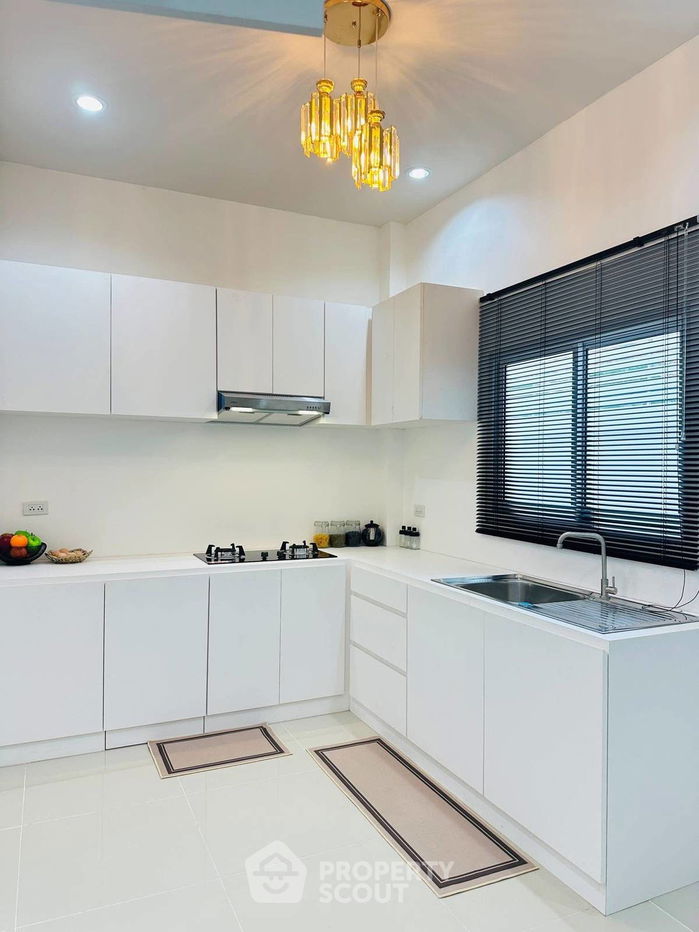 รูป บ้าน 3-ห้องนอน ใกล้ พัทยาตะวันออก (ID 2159313) - รูปที่ 5/11