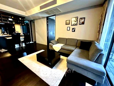 Condos for sale : 2-BR Condo at Siamese Gioia near MRT Phetchaburi (ID 2337967)