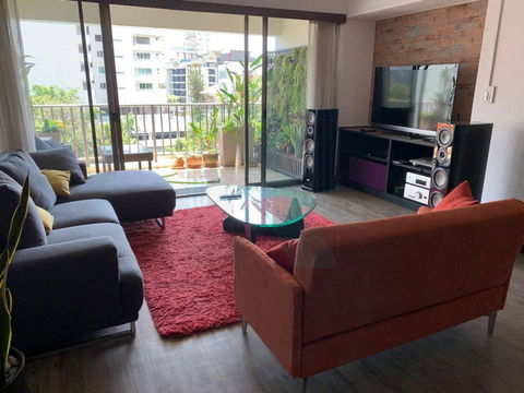 For rent condo BAAN PRIDA Building 1, Floor 5,3 bed room, Room size 175.00 sqm