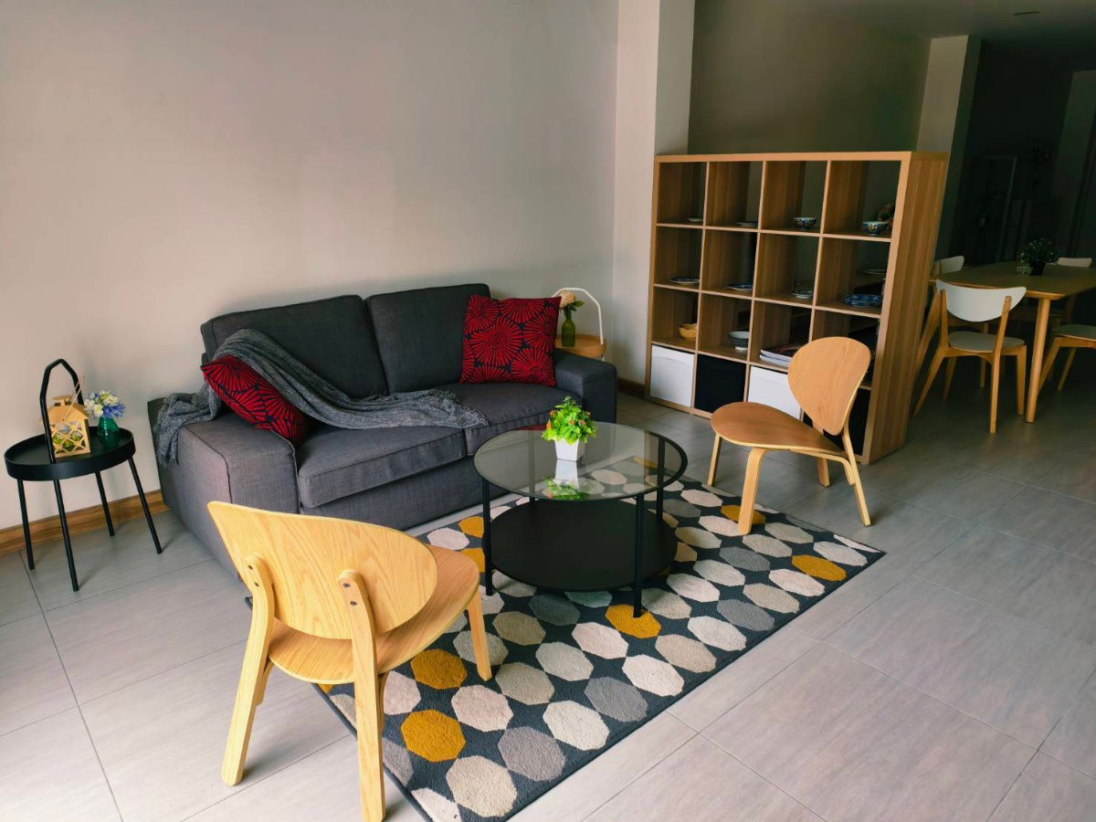 รูป ขาย! Home office ใจกลางเมืองเชียงใหม่      ใหม่ เพิ่งสร้างเสร็จ ตั้งอยู่บนถนนโชตนา   22   อ.เมือง  จ.เชียงใหม่   เป็นอาคาร คสล ขนาด 4x12 เมตร 3ชั้น - รูปที่ 50/50