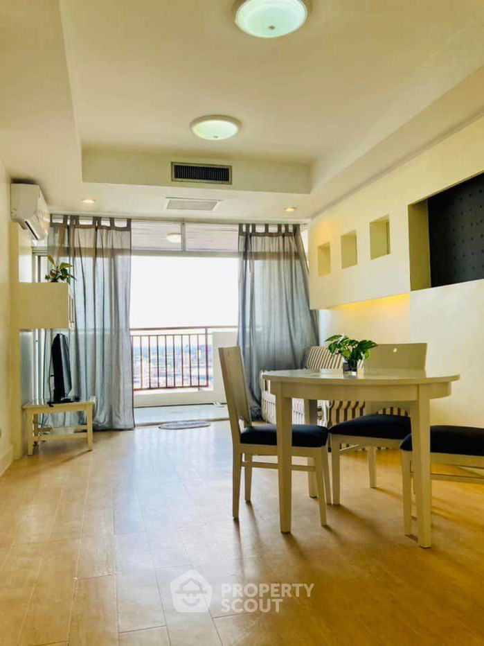 picture 1-BR Condo at Monterey Place Sukhumvit 16 near MRT Queen Sirikit National Convention Centre (ID 697000) - 8/11