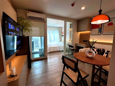 Condos for rent : For Rent Condo REGENT HOME BANGNA Building B, Floor 18,1 bed room, Room size 28 sqm