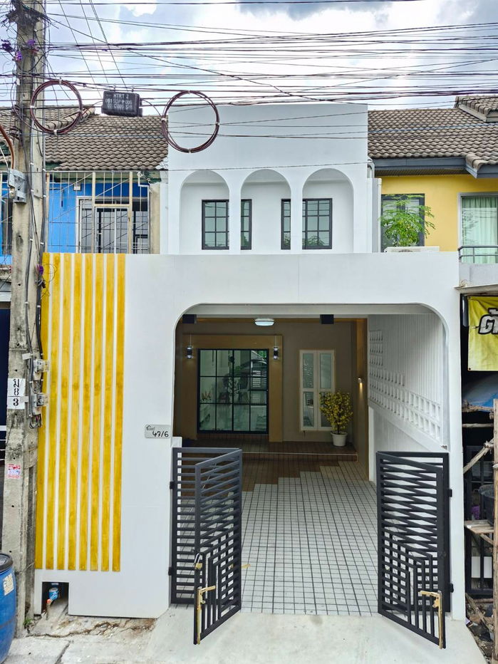 รูป ทาวน์เฮ้าส์ รีโนเวทใหม่ ทำเลดี หมู่บ้าน คัทลียาวิลล์ ซอยหทัยราษฎร์37 สามวาตะวันตก คลองสามวา แถมเฟอร์นิเจอร์สวย พร้อมอยู่ เดินทางสะดวก - รูปที่ 2/21