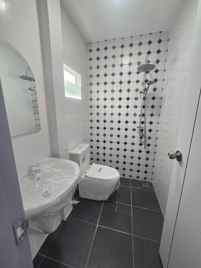 รูป บ้านเดี่ยวสไตล์นอดิก ชั้นเดียว ตกแต่งใหม่ทั้งหลัง หมู่บ้าน บัวขาว ถนนรามคำแหง174 มีนบุรี ใกล้รถไฟฟ้ารามคำแหง ทางด่วนมอเตอร์เวย์ โรงพยาบาล ห้างฯ - รูปที่ 18/36