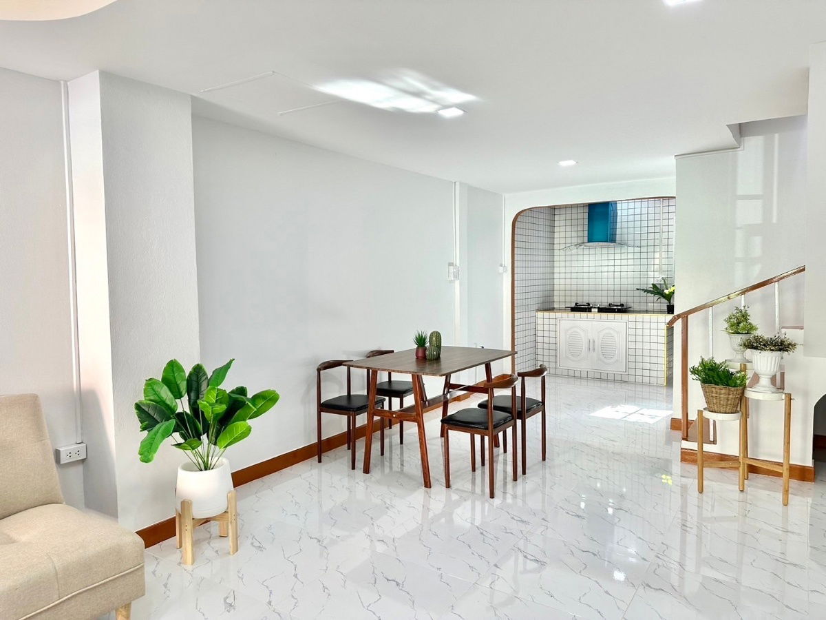 รูป ทาวน์เฮ้าส์ รีโนเวทใหม่ ทำเลดี ราคาถูกพิเศษ หมู่บ้าน กรุงทอง ซอยสายไหม33 ใกล้ทางด่วนสุขาภิบาล5 - รูปที่ 6/20