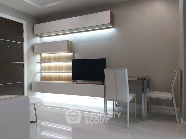 รูป คอนโด 1-ห้องนอน ที่ เดอะ เมโทรโพลิส สำโรง อินเตอร์เชนจ์ ใกล้ BTS สำโรง (ID 2337886) - รูปที่ 4/9