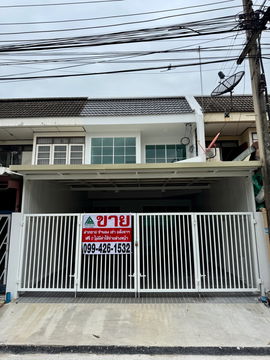 ทาวน์เฮาส์รีโนเวทใหม่ติดสะพานพระราม5 ขนาด 20 ตร.ว. 3 ห้องนอน 2 ห้องน้ำ