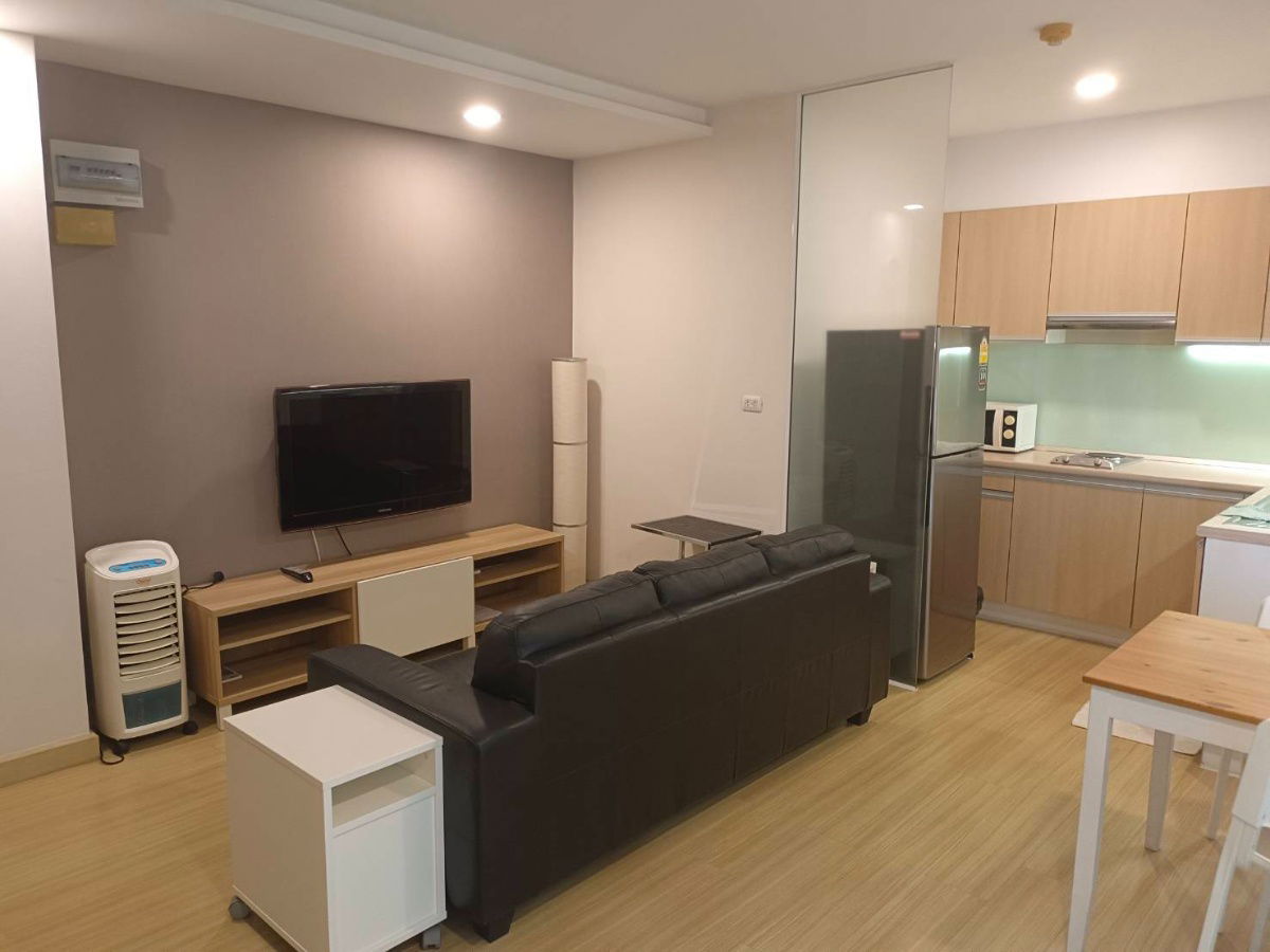 รูป ให้เช่า  ห้องคอนโด  1 ห้องนอน ที่ คอนโด The Parkland ศรีนครินทร์, ห้าง Paradise Park, สวนหลวง ร.9 - รูปที่ 2/7