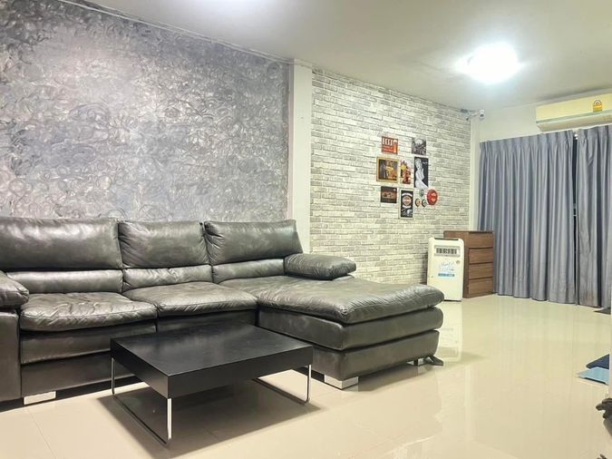 3-bed townhouse for sale, 107.5 sqm, 18.7 sq wah, The Metro Ramkhamhaeng - Wongwaen