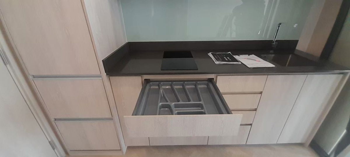 รูป คอนโดมีเนียมให้เช่า Landmark at MRTA Station Siamese Rama 9  - รูปที่ 5/7