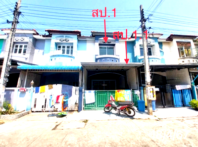 ทาวน์โฮม ไทรน้อย นนทบุรี : ทาวน์เฮ้าส์ สำหรับขาย ปิยวรารมย์ 3 ทวีวัฒนา ไทรน้อย นนทบุรี