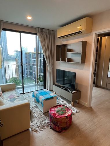 ให้เช่าคอนโดเมโทร ลักซ์ ริเวอร์ฟรอนท์ รัตนาธิเบศร์ ชั้น 8 ของอาคารสูง 8 ชั้น ขนาด 43 ตร.ม. วิวแม่น้ำ ริมน้ำสุดหรูในไทรม้า นนทบุรี