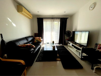 Condos for sale : Cut loss sell condominium one bedroom price 2 mb only