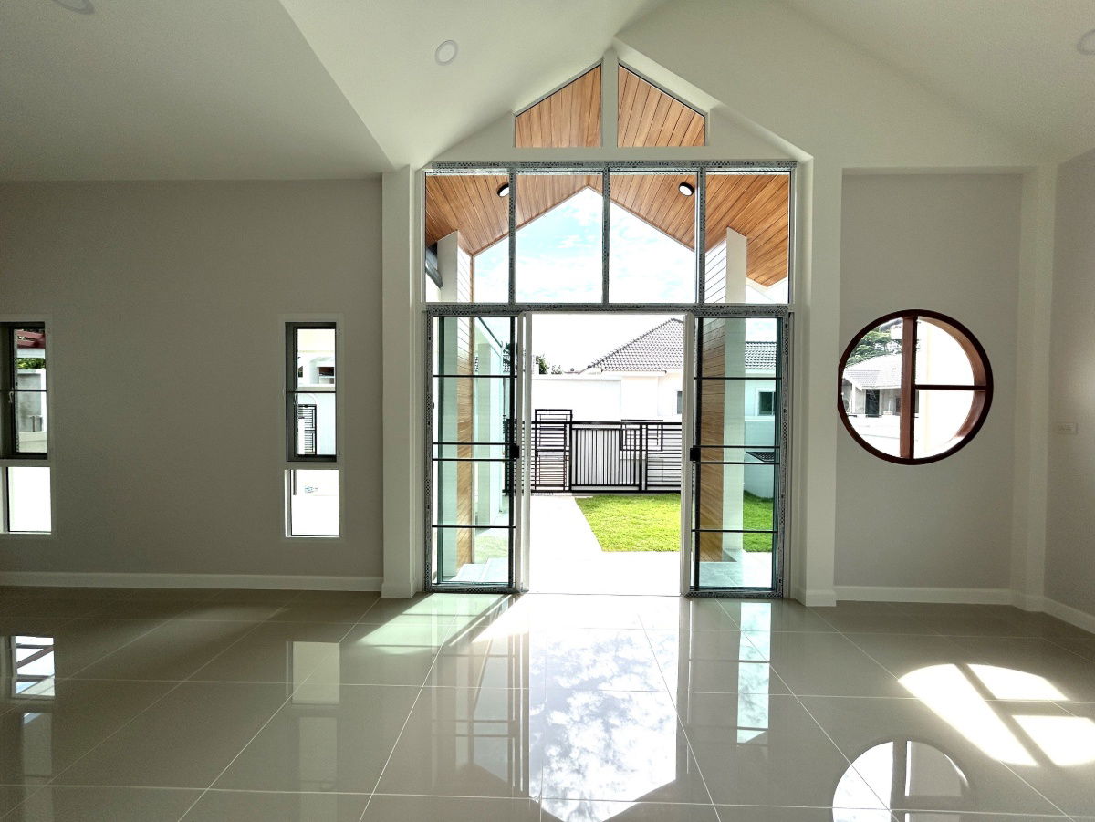 รูป ขายบ้านเดี่ยวชั้นเดียว  3 ห้องนอน  2 ห้องน้ำ  1 ห้องครัว  2 ที่จอดรถ - รูปที่ 11/18