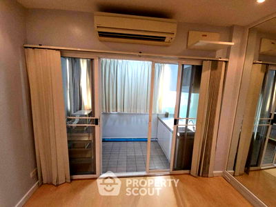 Condos for rent : 1-BR Condo at Baan Prachaniwet Condominium in Lat Yao (ID 2338045)