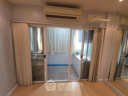 รูปภาพ 1-BR Condo at Baan Prachaniwet Condominium in Lat Yao (ID 2338045)