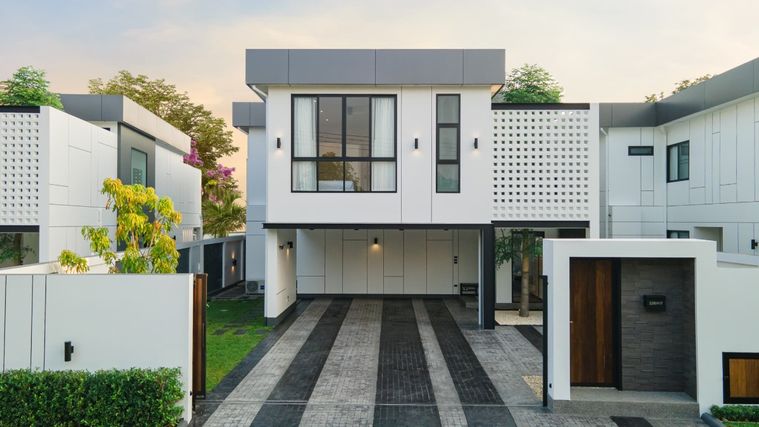 ขาย Pool villa สองชั้น 4 ห้องนอน 5 ห้องน้ำ 1 ห้องครัว