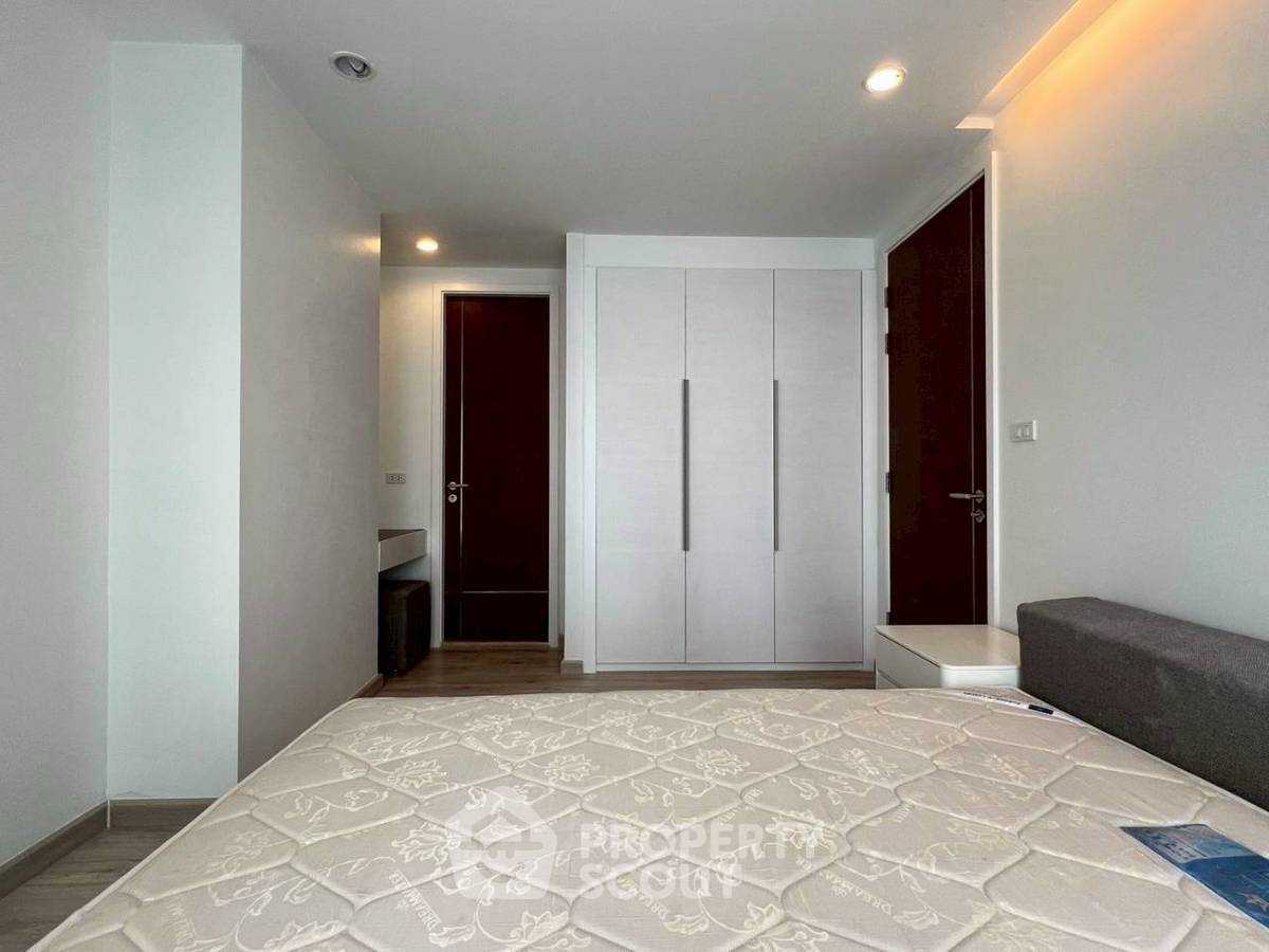 รูป คอนโด 1-ห้องนอน ที่ 15 สุขุมวิท เรสซิเด็นท์ ใกล้ BTS นานา (ID 547445) - รูปที่ 6/9