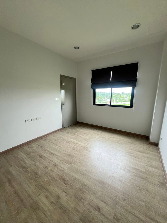 รูป ให้เช่า! ทาวน์โฮม 3.5 ชั้น หลังมุม Premium Place พหลโยธิน-รามอินทรา (220 ตร.ม.) โซลาร์เซลล์, ใกล้ BTS สายหยุด (จดบริษัทได้) - รูปที่ 8/14