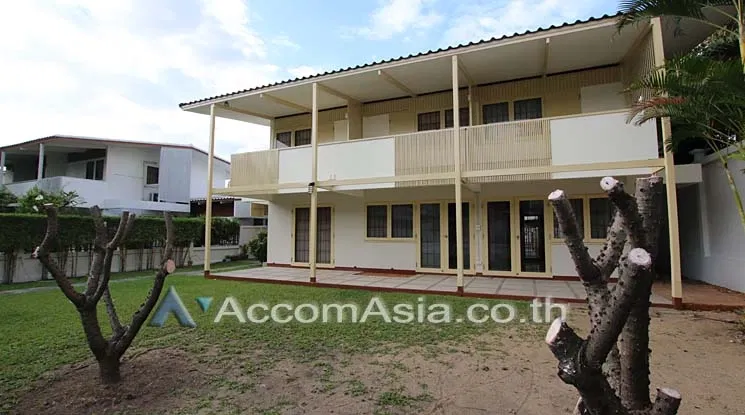 picture 🔼🔽 AccomA 📩  3 BR House in Phra Khanong Nuea (60078) - 2/11