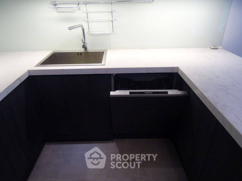 picture 3-BR Condo at Richmond Palace Condominium near BTS Phrom Phong (ID 1722282) - 3/8
