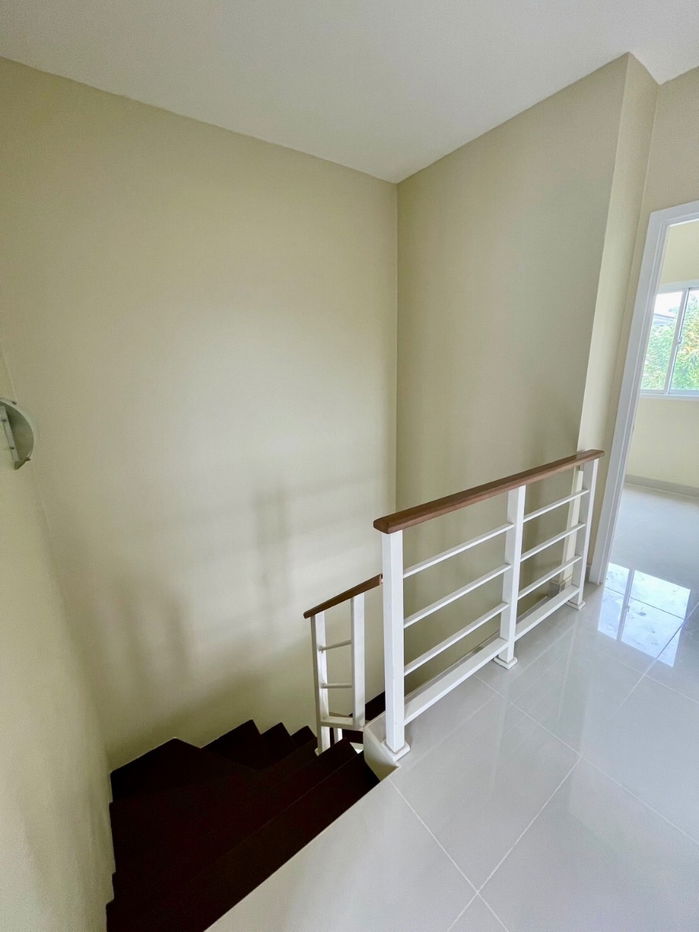 รูป ทาวน์โฮม 2 ชั้น Villette Lite พัฒนาการ 38 | บ้านสวยรีโนเวทใหม่ทั้งหลัง พื้นที่กว้างเทียบเท่าบ้านเดี่ยว | จอดรถได้ 5 คัน ทำเลเชื่อมต่อเมือง ใกล้ทองหล่อ - รูปที่ 7/18