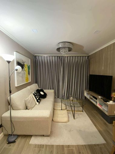 ขายคอนโดเด่น  1 ห้องนอน  1 ห้องน้ำ  1 ห้องครัว  1  ที่จอดรถ