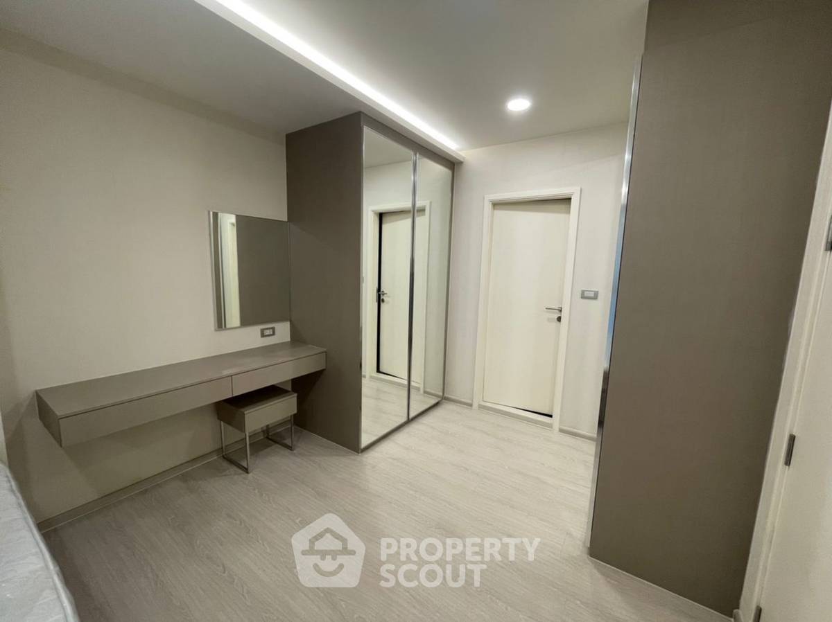 รูป คอนโด 2-ห้องนอน ที่ วีธารา สุขุมวิท 36 ใกล้ BTS ทองหล่อ (ID 2338878) - รูปที่ 3/13