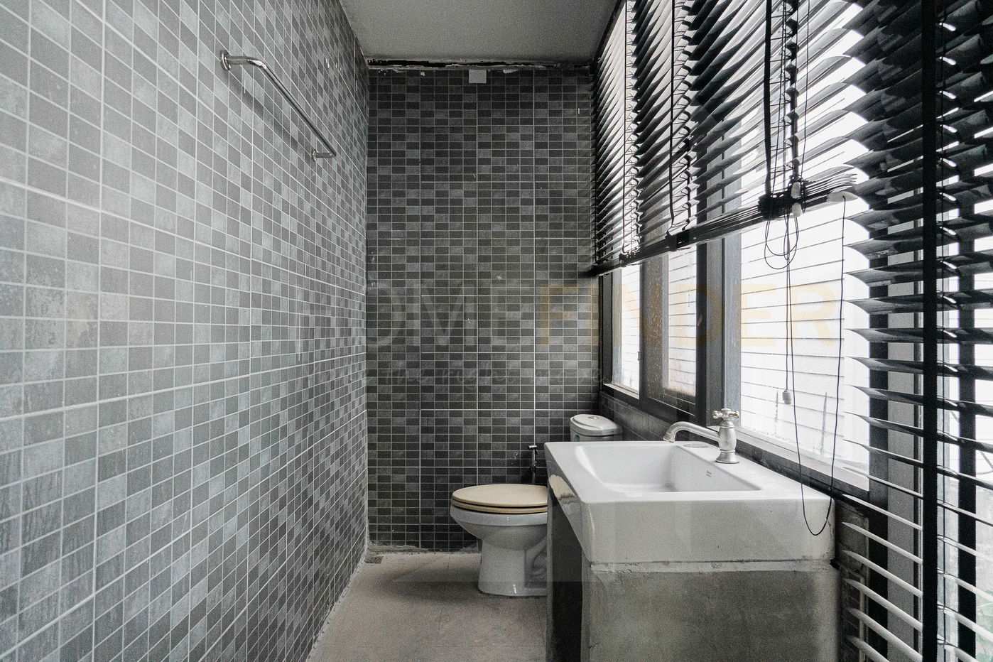 picture House in Rama 4, Big garden, 6 parking spots 2 bedrooms, for rent - 4/14