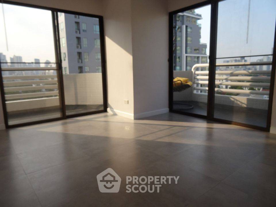 picture 3-BR Condo at Richmond Palace Condominium near BTS Phrom Phong (ID 1722282) - 5/8