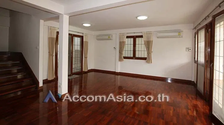 picture 🔼🔽 AccomA 📩  3 BR House in Phra Khanong Nuea (60078) - 5/11