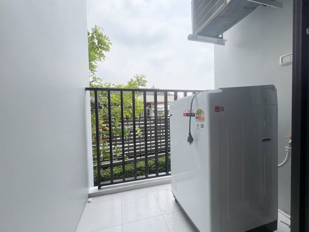 รูป 🏢 ให้เช่าคอนโด : Chewathai Hallmark Ladprao - Chokchai 4 (Phase 2) (ชีวาทัย ฮอลล์มาร์ค ลาดพร้าว - โชคชัย 4 (เฟส 2))   รหัสทรัพย์  | 📌LNP-C9737  - รูปที่ 3/11