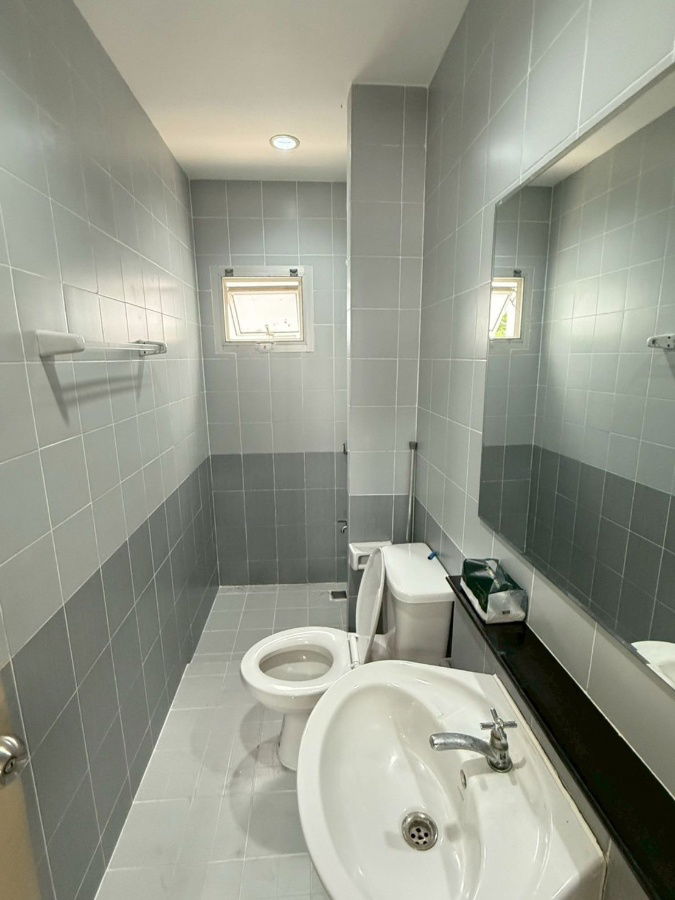 รูป 🏡 ขายเเละปล่อยให้เช่าบ้านแฝด 2 ชั้น สไตล์รีสอร์ท @ Atoll Bali Beach อ่อนนุช – ลาดกระบัง บ้านสวย บรรยากาศร่มรื่น พร้อมเฟอร์ + เครื่องใช้ไฟฟ้าครบ - รูปที่ 15/20