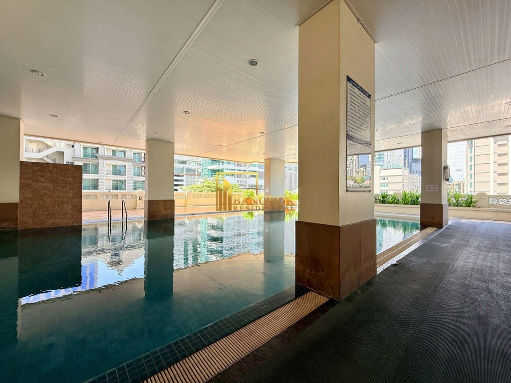 รูป Spacious 3 Bedroom Apartment For Rent in Phrom Phong Area - BR20854AP - รูปที่ 36/44