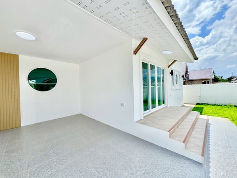 Single-storey detached house for sale 3 bedrooms 2 bathrooms and 2 parking.