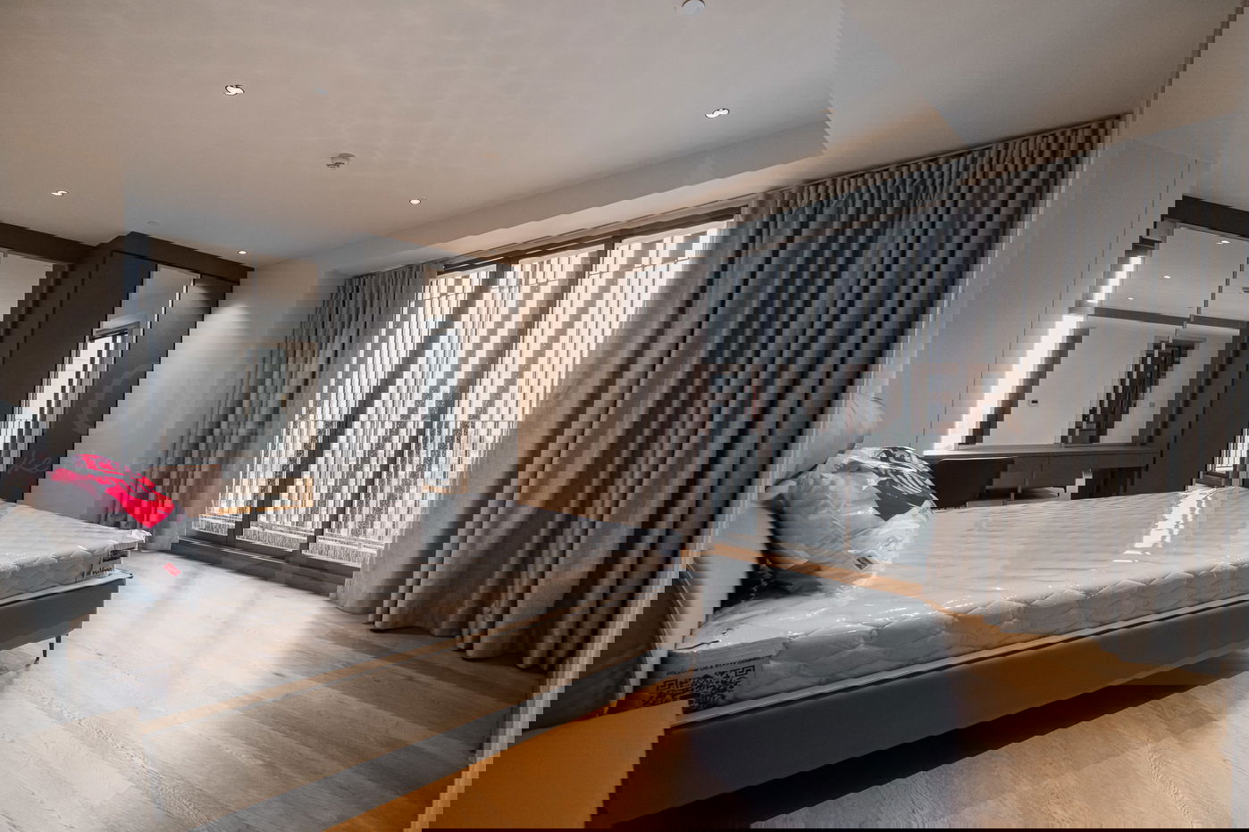 picture Supreme Legend Condominium 2 bedrooms, for sale - 27/35