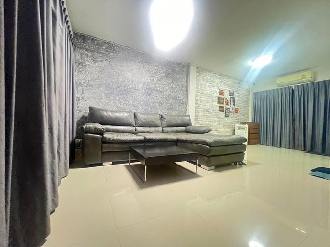 3-bed townhouse for sale, 107.5 sqm, 18.7 sq wah, The Metro Ramkhamhaeng - Wongwaen