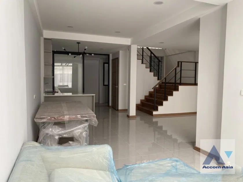 picture 🔼🔽 AccomA 📩 Modern renovated townhouse in the heart of Ekkamai (AA42420) - 4/20