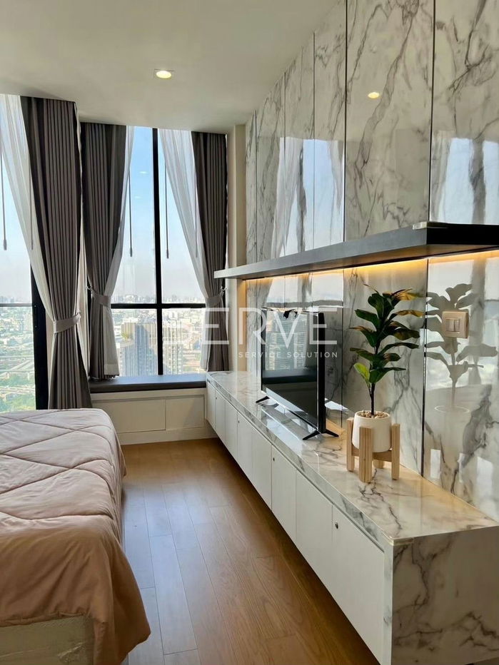 picture Fully Furnished for 2 Beds Corner Unit on High Fl. 45+ Next to BTS-Noble Ploenchit - 8/11
