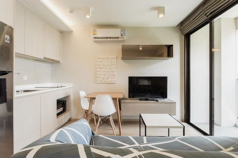 🐈‍⬛Pets Friendly 🔥 For Rent Maestro 12 Rachathewi 1B1B 27.5sqm. Just 17,800Bath only Call Khun Aumi 0658209572