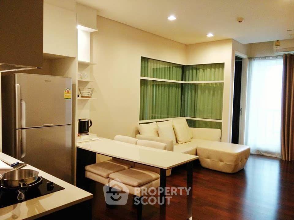 รูป คอนโด 1-ห้องนอน ที่ ไอวี่ ทองหล่อ 23 ใกล้ ทองหล่อ (ID 389951) - รูปที่ 1/5