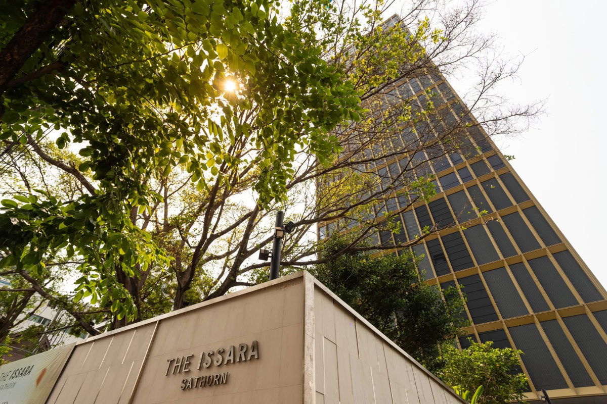 picture [RENT]  ST0116   The Issara Sathorn     (ID with @in front, LINE ID:  @waraestate) - 2/23