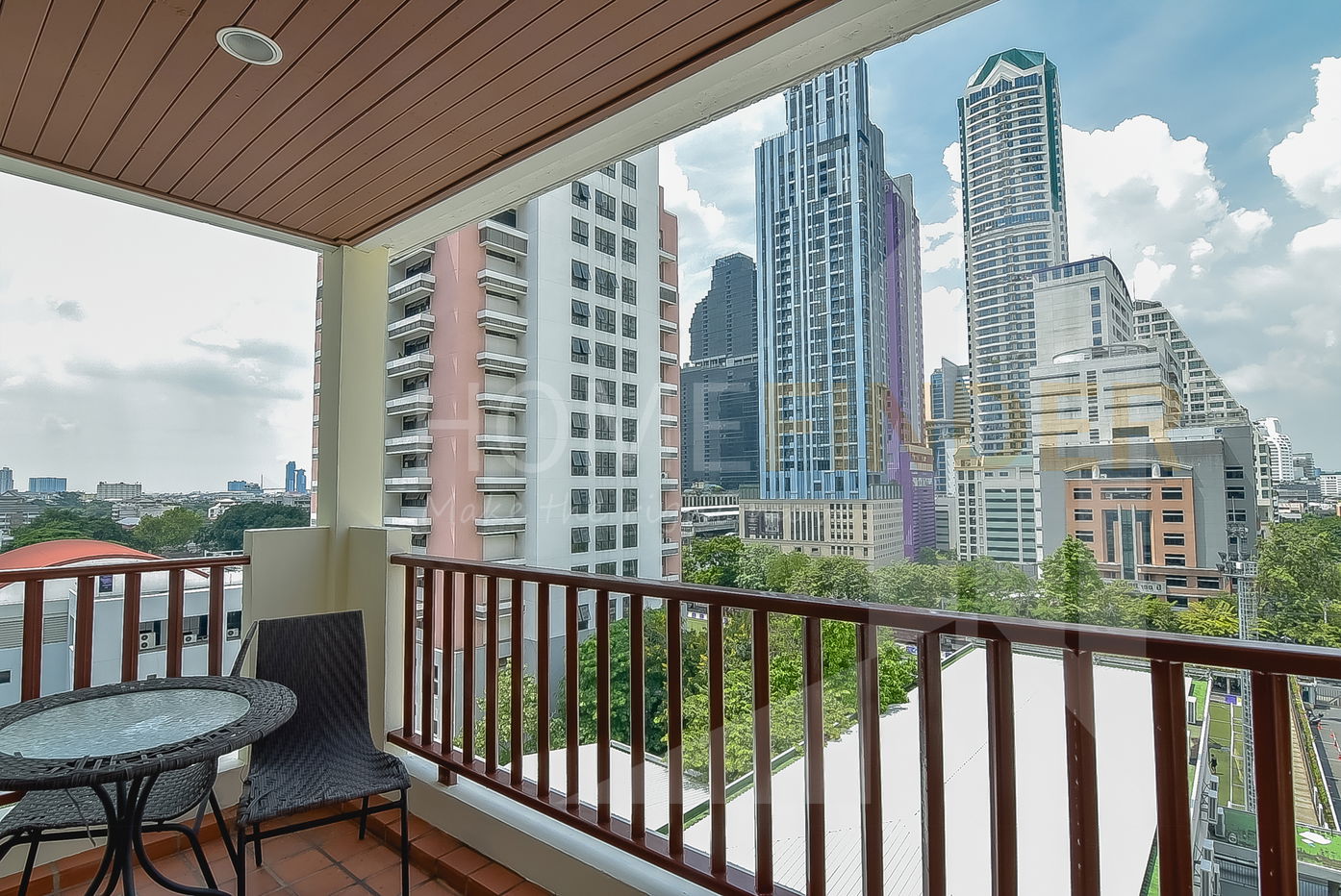 รูป Sathorn Gallery Residences 3 bedrooms, for rent - รูปที่ 4/37