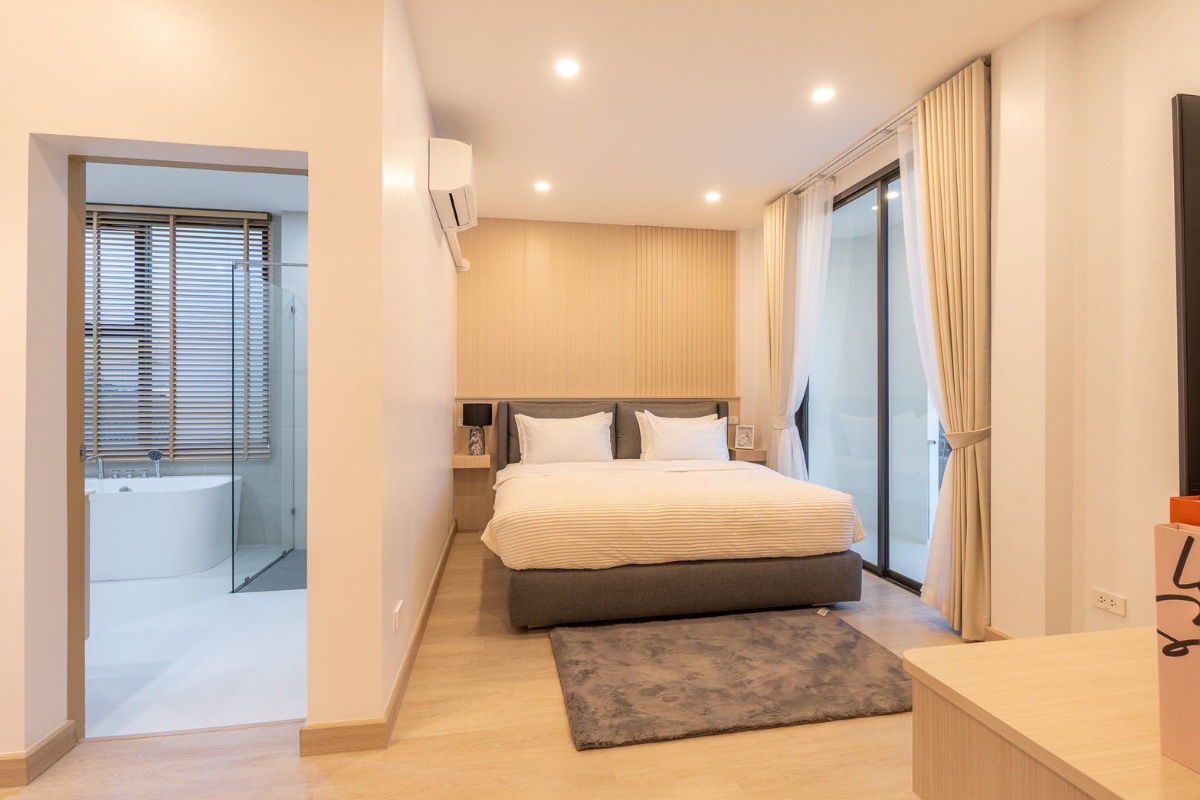 รูป ขายบ้าน Pool villa  2ชั้น   4 ห้องนอน 5 ห้องน้ำ  1 ห้องครัว  2 ที่จอดรถ - รูปที่ 10/28