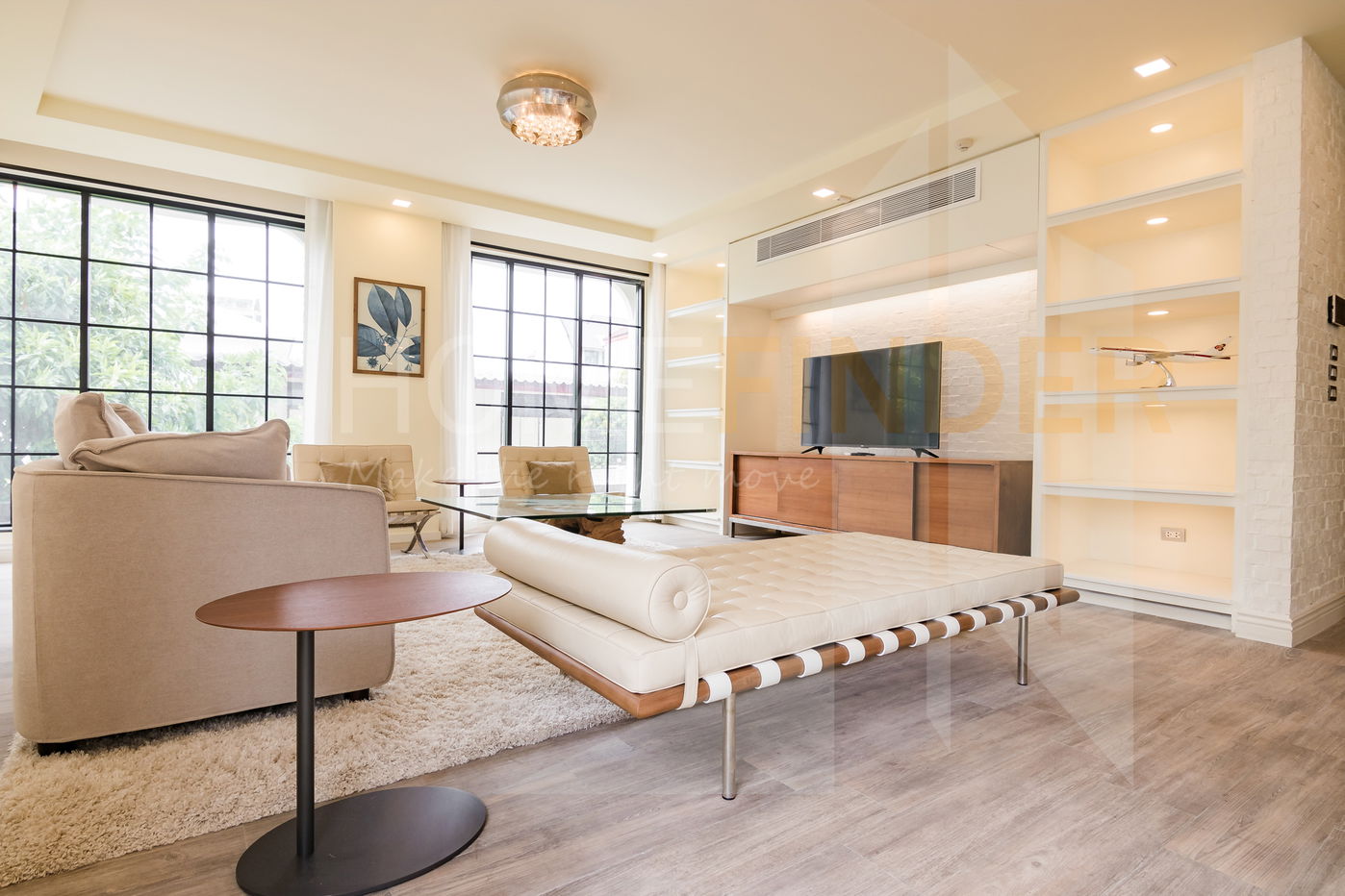 รูป Penthouse Condominium 2 4 bedrooms, for rent - รูปที่ 57/136