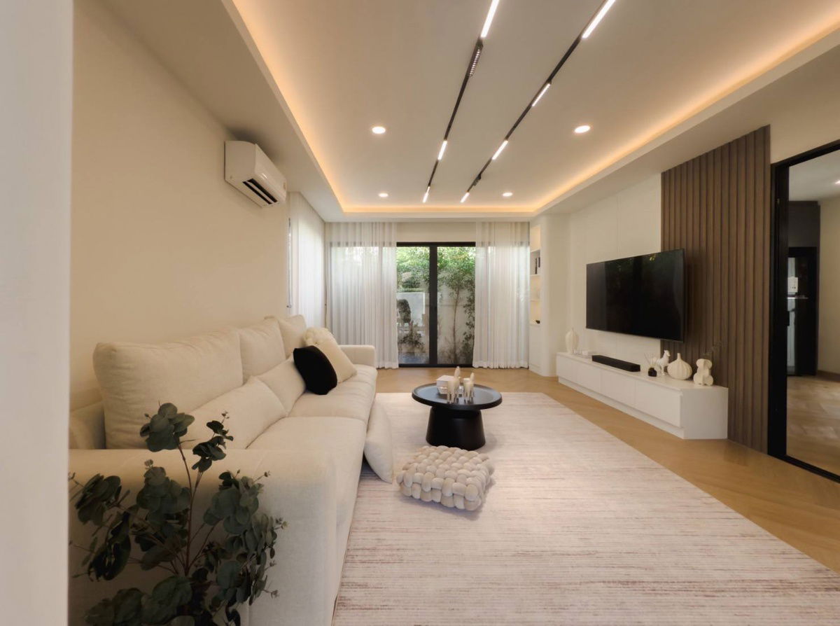 picture Two-storey pool villa for sale  4 bedrooms 4 bathrooms and 2 parkings. - 8/38