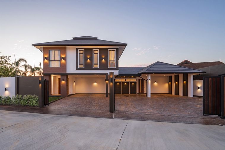 ขาย Pool villa สองชั้น 5 ห้องนอน 6 ห้องน้ำ 2 ห้องครัว