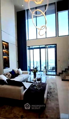 Condos for sale BTS Chong Nonsi : 3-BR Condo at Supalai Icon Sathon near MRT Si Lom (ID 2338842)